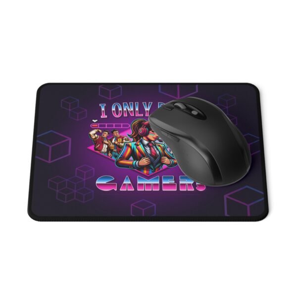 "I Only Date Gamers" Dark Purple Gaming Mouse Pad - Fun Gamer Accessory - Image 2